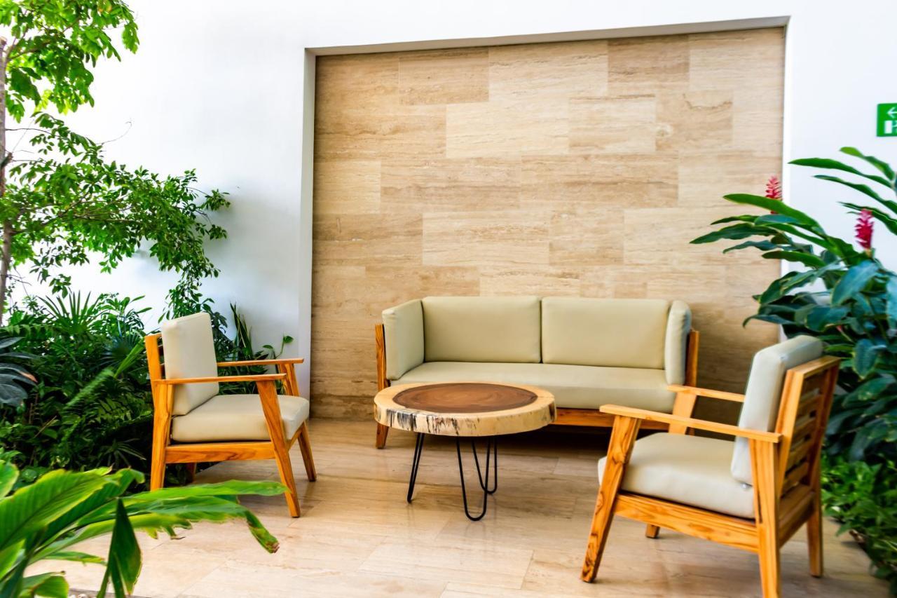 Big Studio At Kaab By The Beach With Roof Top Pool, Sauna And Jacuzzi Near Paseo Del Carmen Mall Playa del Carmen Exterior foto